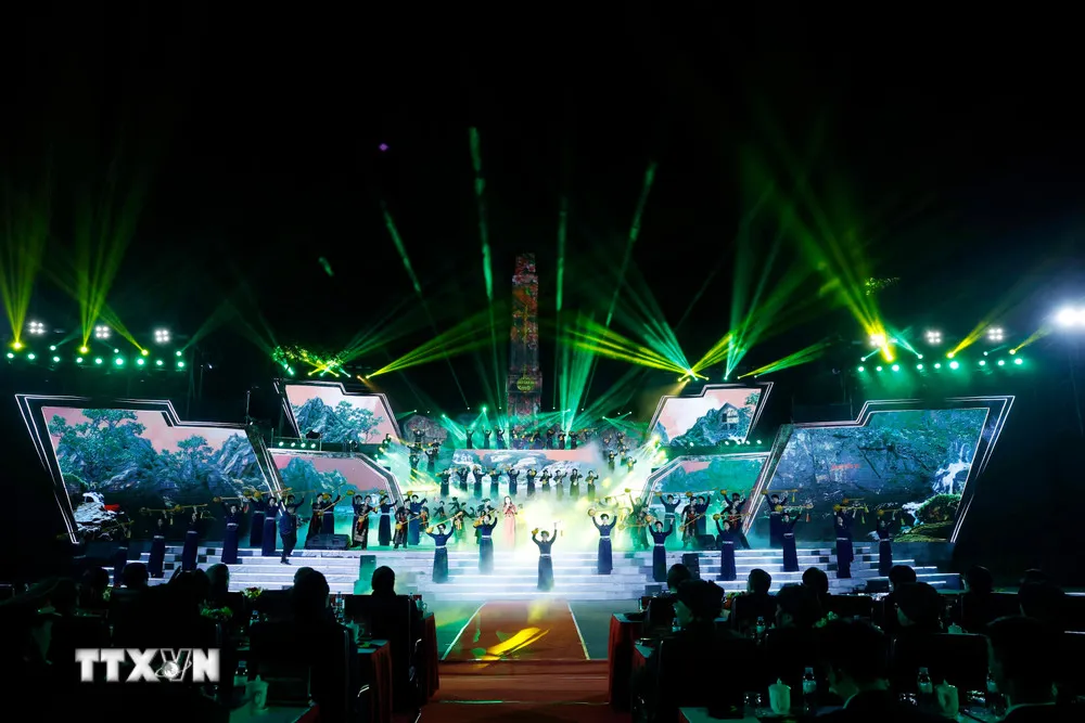 Tổng B&iacute; thư T&ocirc; L&acirc;m dự Chương tr&igrave;nh cầu truyền h&igrave;nh "Hai tay x&acirc;y dựng một sơn h&agrave;&rdquo; - Ảnh 6.