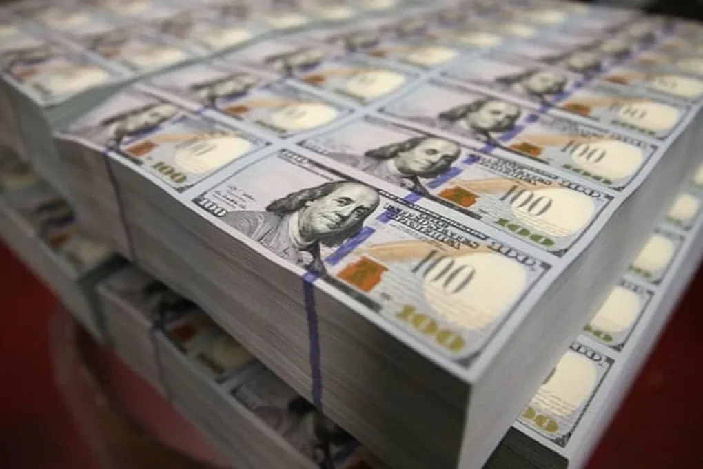 Tổng thống Trump n&oacute;i về đ&agrave; giảm của đ&ocirc; la Mỹ- Ảnh 1.