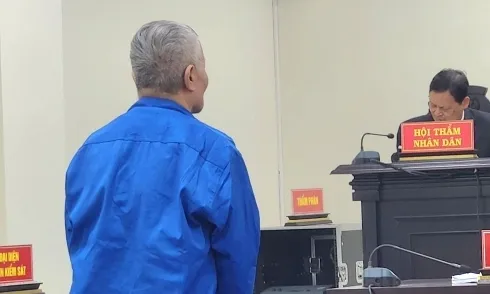 Sau 40 năm lẩn trốn v&igrave; vụ &aacute;n mạng ở chợ Xanh, người đ&agrave;n &ocirc;ng lĩnh 10 năm t&ugrave;- Ảnh 1.