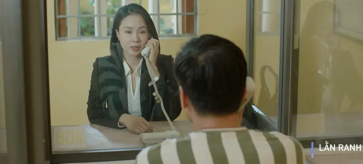 Lằn ranh - Tập cuối: Ông Sách tự thú, Thu chờ ngày đón Triển ra tù - Ảnh 5.