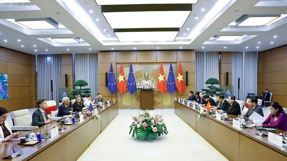 Chủ tịch Quốc hội Trần Thanh Mẫn hội kiến Chủ tịch Hội đồng ch&acirc;u &Acirc;u  - Ảnh 2.