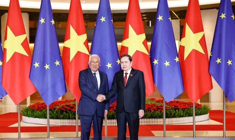 Chủ tịch Quốc hội Trần Thanh Mẫn hội kiến Chủ tịch Hội đồng ch&acirc;u &Acirc;u  - Ảnh 1.