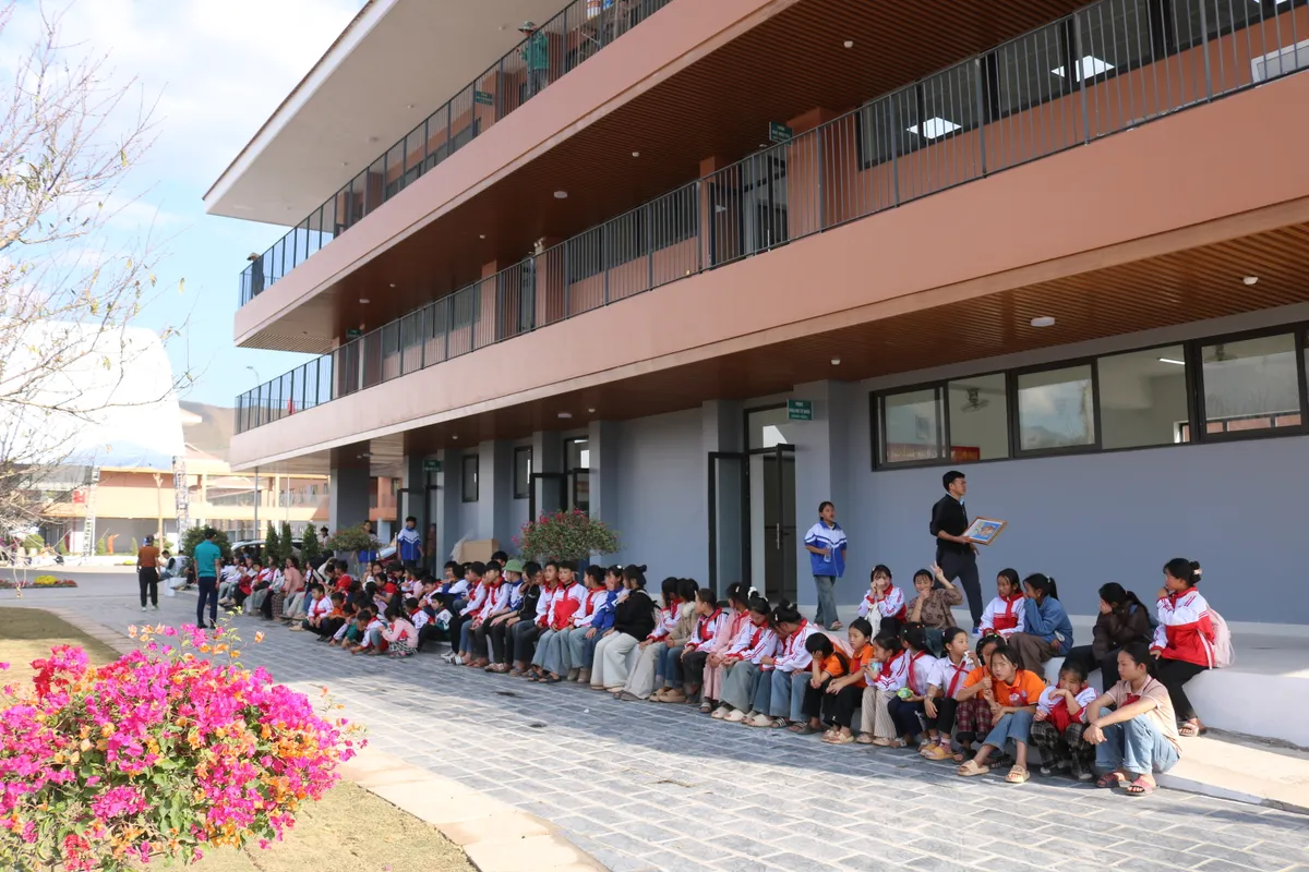 Điện Bi&ecirc;n: Chuẩn bị kh&aacute;nh th&agrave;nh Trường li&ecirc;n cấp đầu ti&ecirc;n ở x&atilde; bi&ecirc;n giới- Ảnh 8.