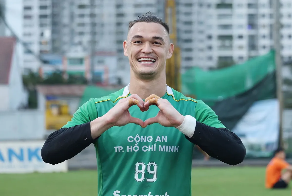 Thủ thành Patrik Lê Giang sắp có quốc tịch Việt Nam- Ảnh 1.
