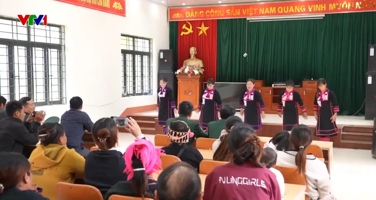 Nhân dân - đối tượng thụ hưởng văn hóa - Ảnh 1.