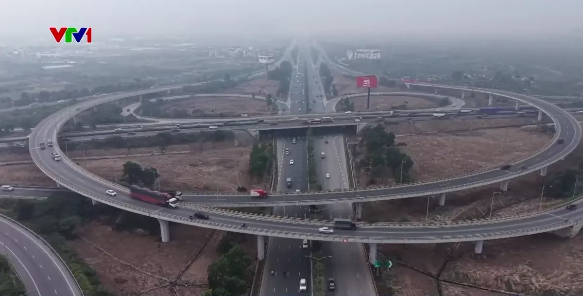 Hà Nội tổ chức lại giao thông tại các cửa ngõ, sẵn sàng phục vụ cao điểm Tết - Ảnh 1.