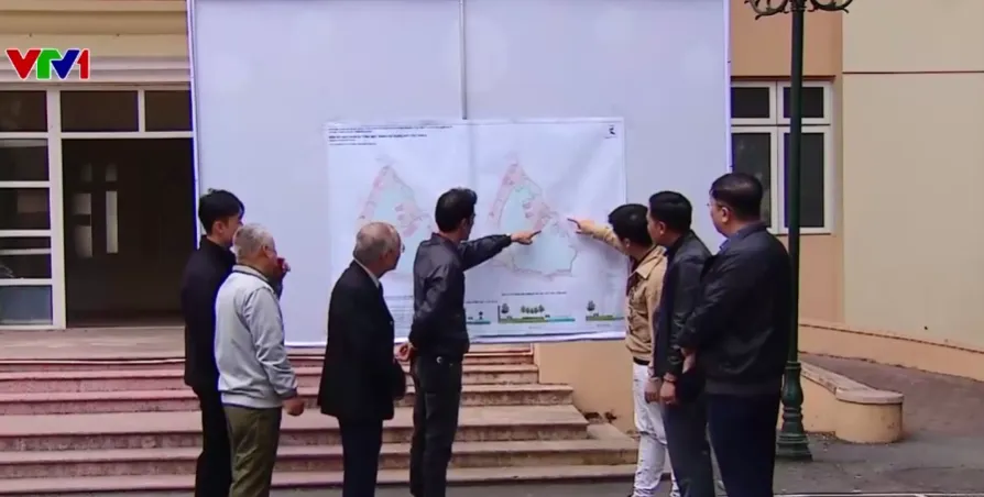 Hà Nội mở rộng đường ven Hồ Tây, ưu tiên đua về phía hồ, không thu hồi đất - Ảnh 1.