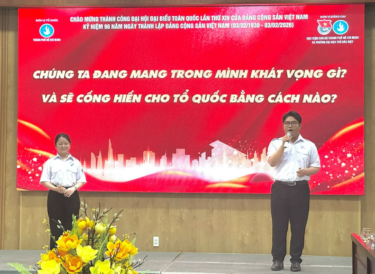 Sinh viên TP Hồ Chí Minh tự hào, vững tin theo Đảng - Ảnh 1.