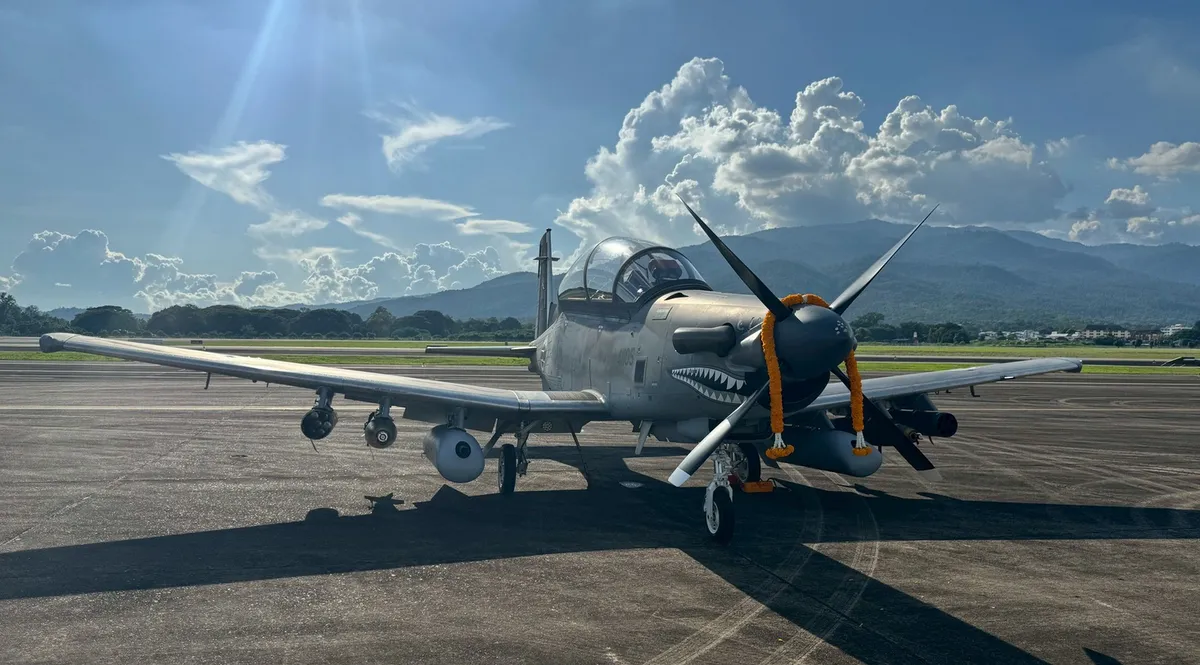 Rơi m&aacute;y bay qu&acirc;n sự tại Th&aacute;i Lan, 2 phi c&ocirc;ng thiệt mạng - Ảnh 2.