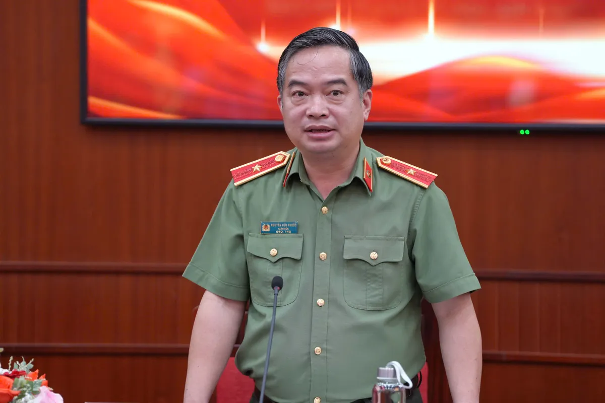 Kh&aacute;nh H&ograve;a: Đi t&igrave;m vẻ đẹp "B&igrave;nh y&ecirc;n" qua lăng k&iacute;nh nhiếp ảnh, hội họa v&agrave; đi&ecirc;u khắc - Ảnh 1.