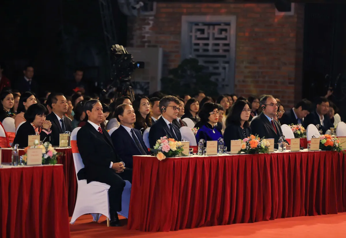 Hà Nội gia nhập Mạng lưới “Thành phố học tập toàn cầu” của UNESCO - Ảnh 1.