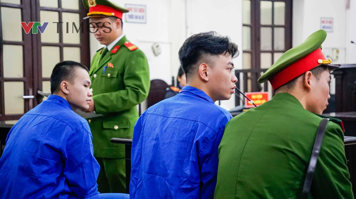 "Tổng t&agrave;i" phủ nhận h&agrave;nh vi chỉ đạo đ&aacute;nh người trong qu&aacute;n c&agrave; ph&ecirc; - Ảnh 4.