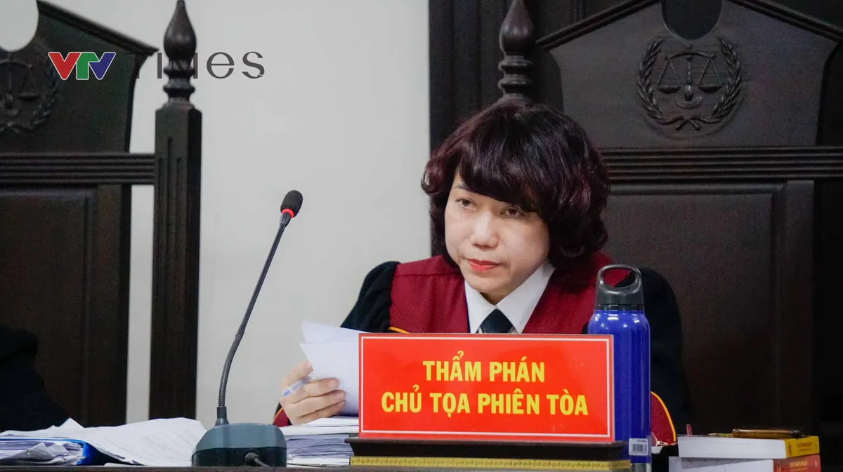 Xét xử "tổng tài" chỉ đạo đánh người trong quán cà phê ở Hà Nội - Ảnh 5.