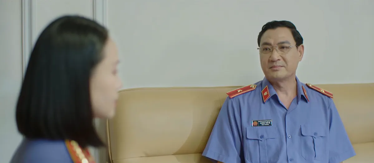 Lằn ranh - Tập cuối: Cái kết ấm áp tình người cho những linh hồn lạc lối - Ảnh 1.