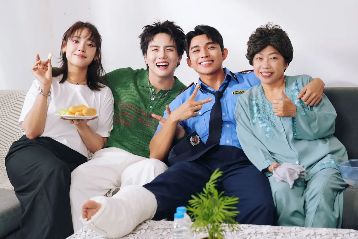 Duy Kh&aacute;nh kể tiếp chuyện "Về qu&ecirc; c&oacute; g&igrave; vui"- Ảnh 2.