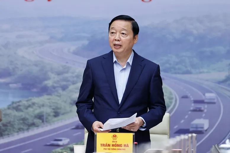 Thủ tướng: Thanh tra, kiểm tra, kiểm to&aacute;n c&aacute;c dự &aacute;n ngay từ đầu - Ảnh 2.