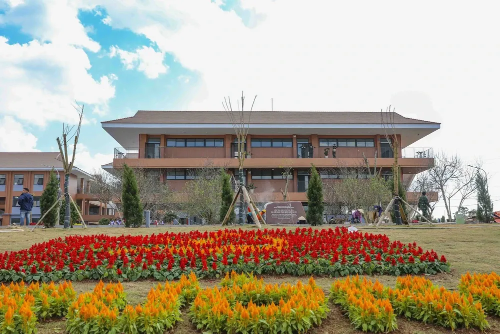 Cận cảnh ng&ocirc;i trường mẫu ở bi&ecirc;n cương trước ng&agrave;y kh&aacute;nh th&agrave;nh - Ảnh 5.