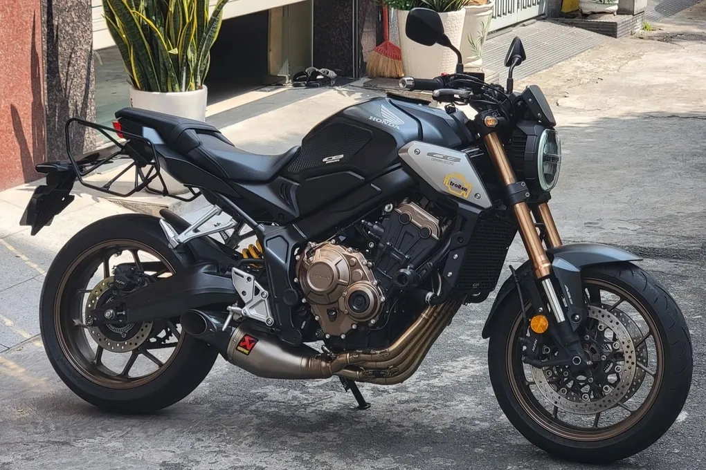 D&acirc;n chơi m&ocirc; t&ocirc; tiếc tiếng p&ocirc; lớn, buộc &ldquo;về zin&rdquo; khi quy định xử phạt siết chặt- Ảnh 1.