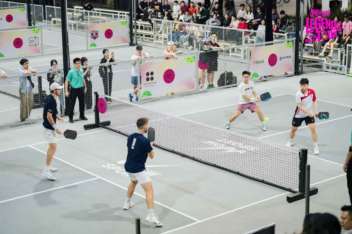 Dàn sao pickleball quốc tế thi đấu, giao lưu sôi nổi tại Việt Nam, kết nối cộng đồng người hâm mộ- Ảnh 2.