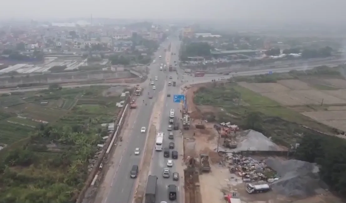 Hà Nội mở rộng nút giao cửa ngõ Tây Bắc, quyết xóa điểm nóng ùn tắc trước Tết- Ảnh 1. Hà Nội mở rộng nút giao cửa ngõ Tây Bắc, quyết xóa điểm nóng ùn tắc trước Tết- Ảnh 1.