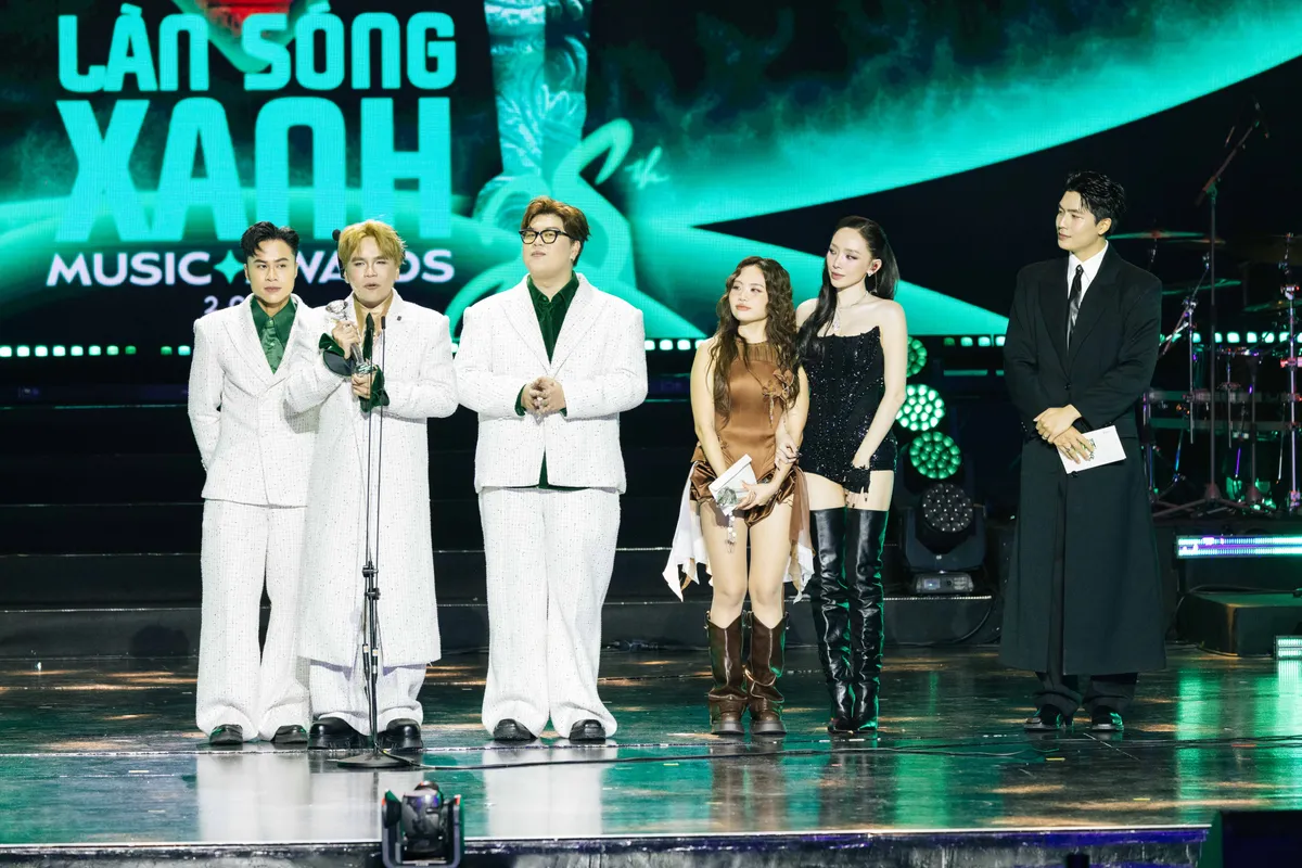 H&ograve;a Minzy, Nguyễn H&ugrave;ng chiến thắng &aacute;p đảo tại L&agrave;n S&oacute;ng Xanh 2025- Ảnh 5.