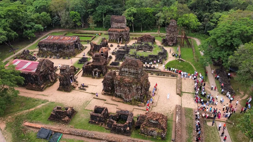 Mỹ Sơn đa dạng sản phẩm du lịch, nghi&ecirc;n cứu điều chỉnh gi&aacute; v&eacute; trong năm 2026- Ảnh 1.