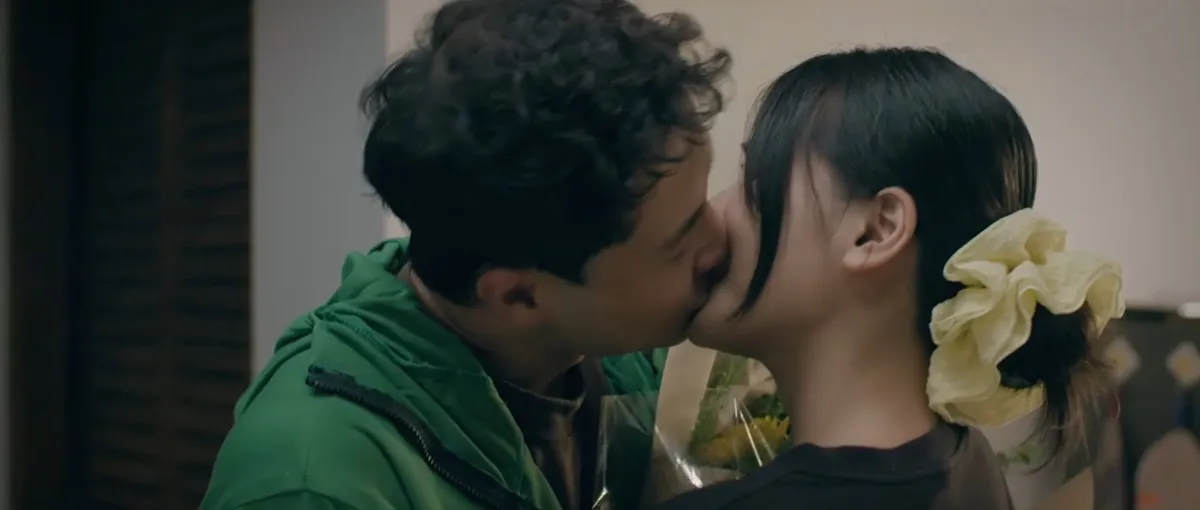 Đồng hồ đếm ngược: Những cảnh h&ocirc;n ngọt ng&agrave;o mở m&agrave;n 2 tập đầu ti&ecirc;n - Ảnh 3.