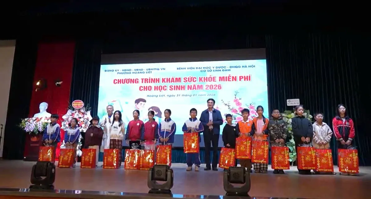 Chăm sóc sức khỏe học sinh - chiến lược đầu tư dài hạn cho tương lai- Ảnh 2. Chăm sóc sức khỏe học sinh - chiến lược đầu tư dài hạn cho tương lai - Ảnh 2.