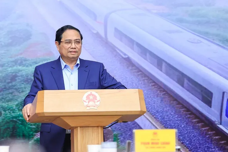 Thủ tướng y&ecirc;u cầu đẩy nhanh tiến độ c&aacute;c dự &aacute;n đường sắt trọng điểm quốc gia- Ảnh 1.
