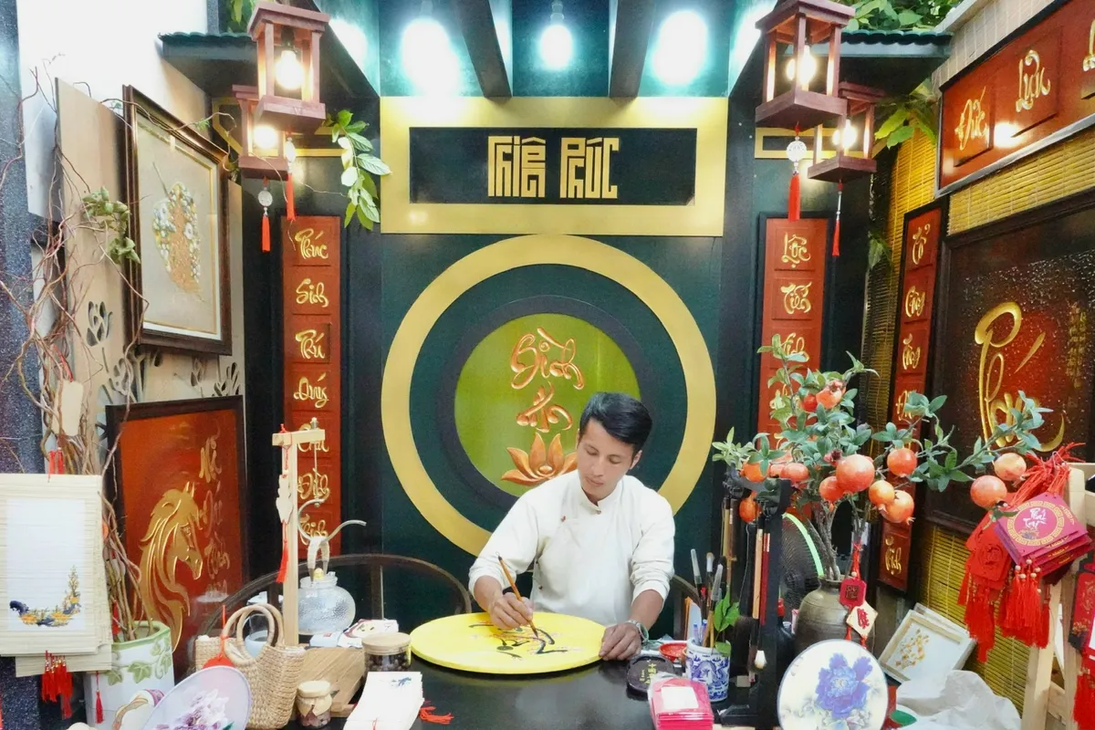 Khai mạc Lễ hội Tết Việt 2026: Đẹp xưa trong rạng rỡ hôm nay - Ảnh 19.