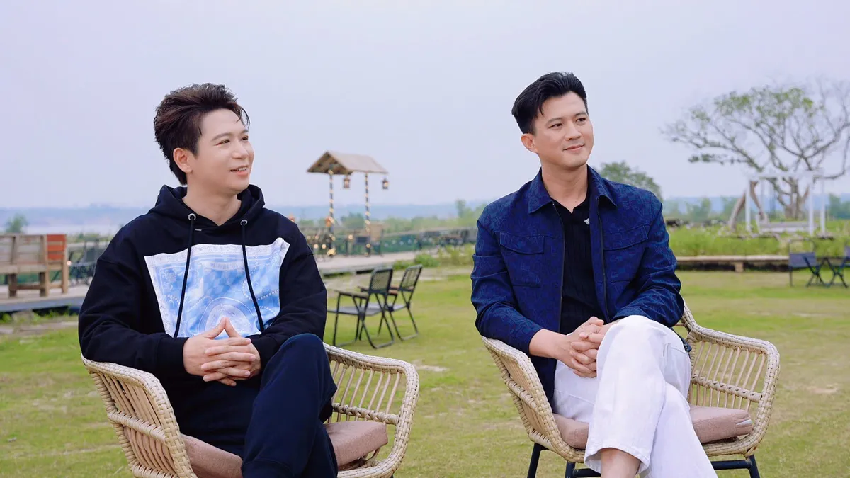 Các ông bố nghệ sĩ tâm sự về hành trình chăm sóc con đầy khó khăn trong chương trình “Cha con vạn dặm”- Ảnh 3. Các ông bố nghệ sĩ tâm sự về hành trình chăm sóc con đầy khó khăn trong chương trình “Cha con vạn dặm”- Ảnh 3.