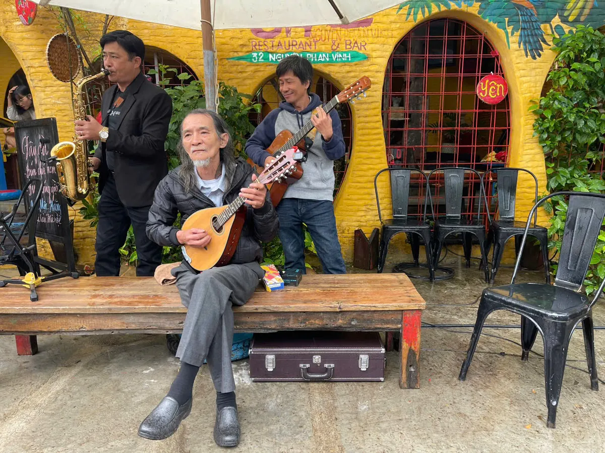 Chợ phi&ecirc;n T&acirc;n Th&agrave;nh - điểm hẹn xanh thu h&uacute;t du kh&aacute;ch quốc tế tại Đ&agrave; Nẵng - Ảnh 6.