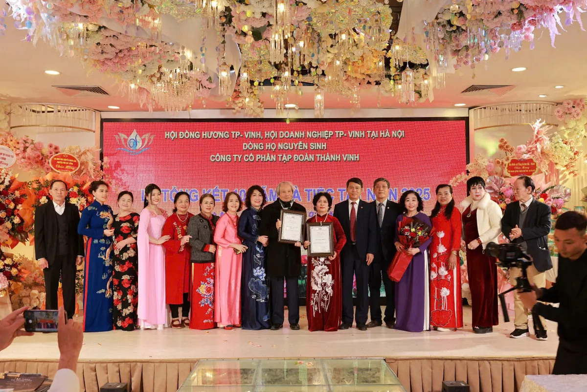 Hội doanh nghiệp th&agrave;nh phố Vinh tại H&agrave; Nội: Khẳng định tr&aacute;ch nhiệm x&atilde; hội v&agrave; tinh thần hướng về nguồn cội- Ảnh 7.