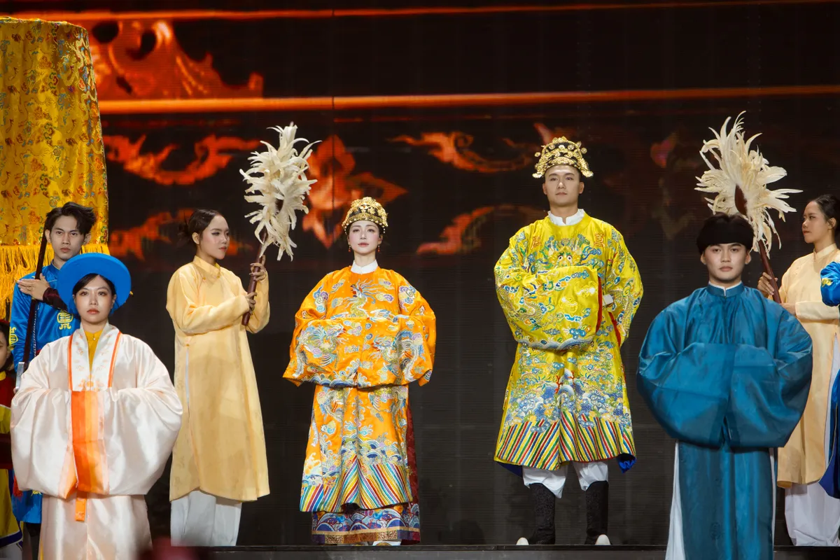 Những tiết mục đậm chất Việt trong đ&ecirc;m nhạc Bắc Bling - Ảnh 10.