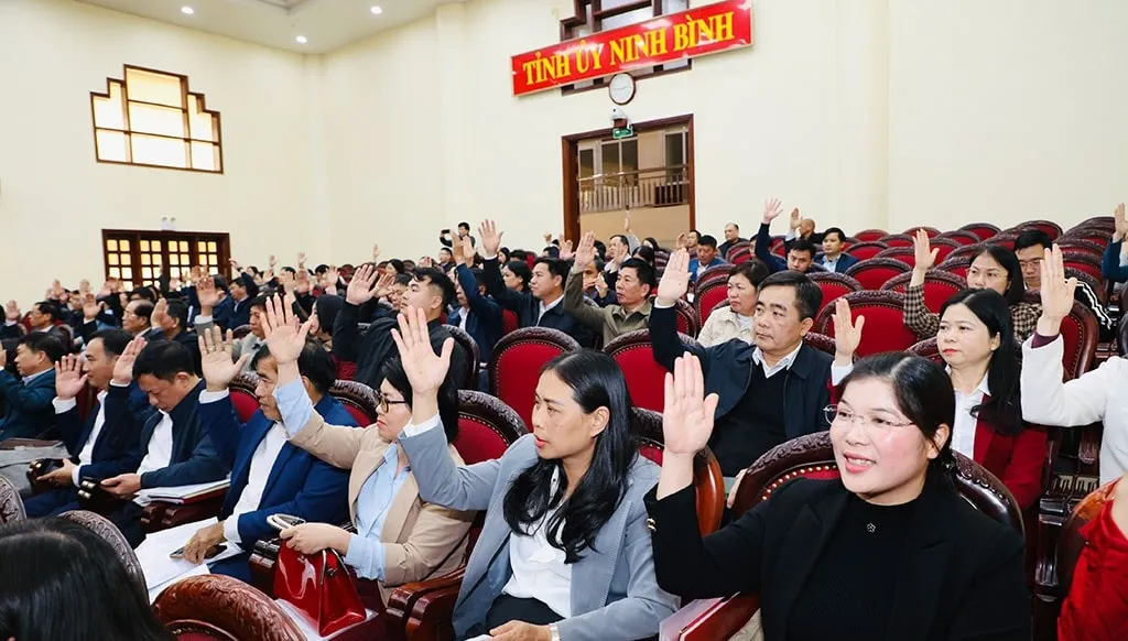 Ninh B&igrave;nh: Hiệp thương lập danh s&aacute;ch sơ bộ người ứng cử ĐBQH v&agrave; HĐND tỉnh - Ảnh 3.