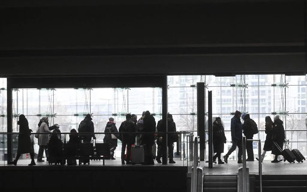 Giao thông tại Đức bị tê liệt trong ngày 1/2/2026 do đình công (Ảnh: AFP)