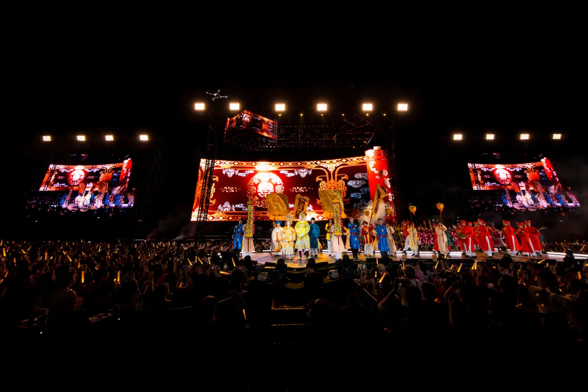 Những tiết mục đậm chất Việt trong đ&ecirc;m nhạc Bắc Bling - Ảnh 9.