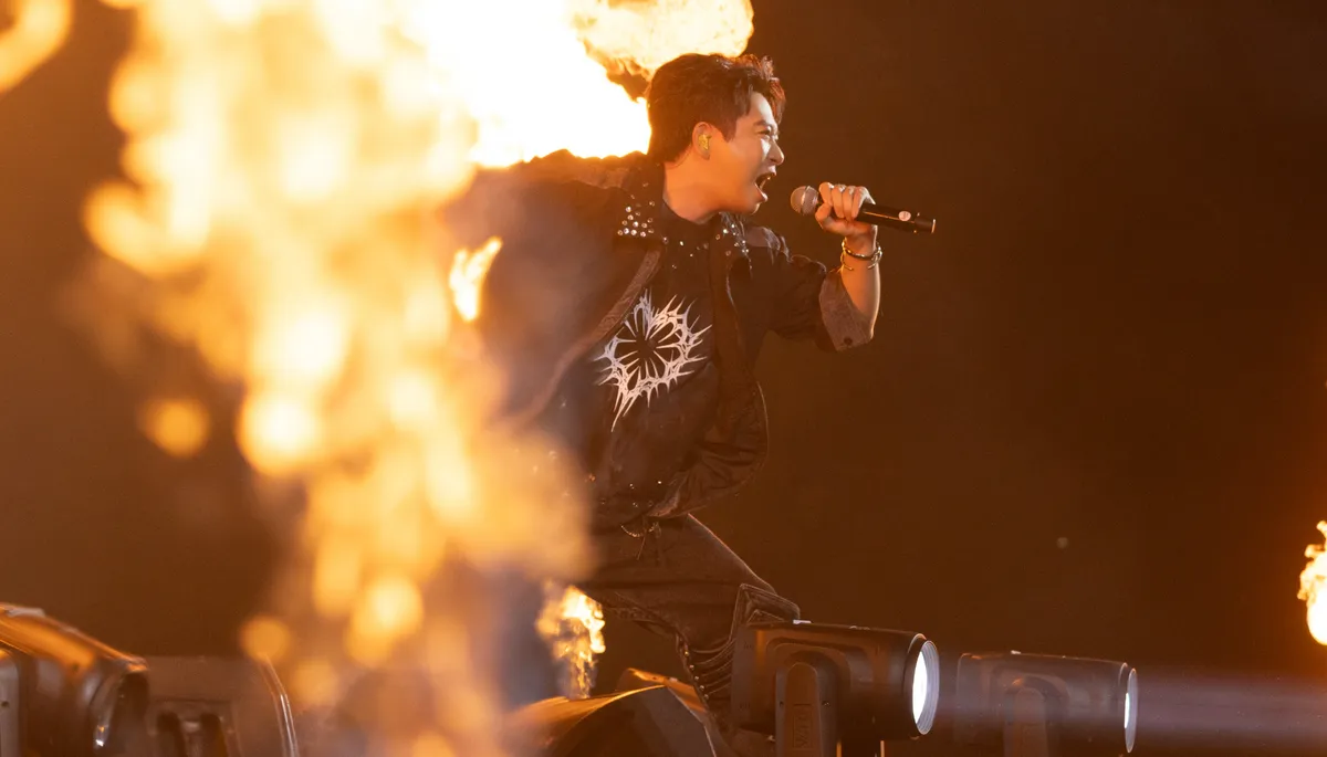 Dàn Anh tài tụ hội, làm mới loạt ca khúc bất hủ - Ảnh 2.