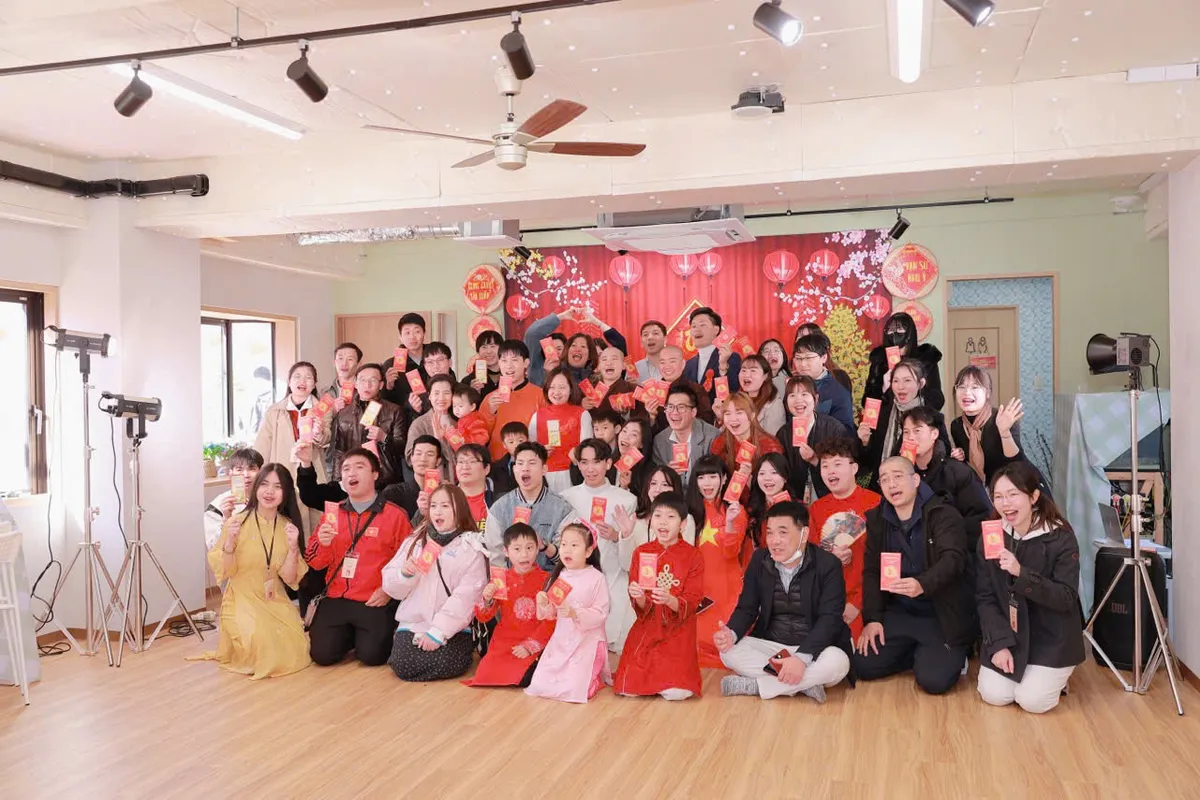 Nhật Bản: Ấm &aacute;p t&igrave;nh đồng hương tại Lễ hội Tết Việt Saitama 2026 - Ảnh 4.