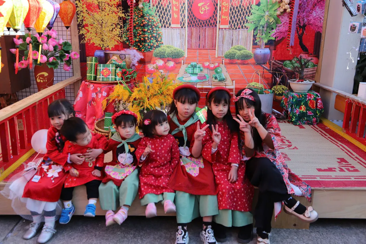 Nhật Bản: Ấm &aacute;p t&igrave;nh đồng hương tại Lễ hội Tết Việt Saitama 2026 - Ảnh 2.