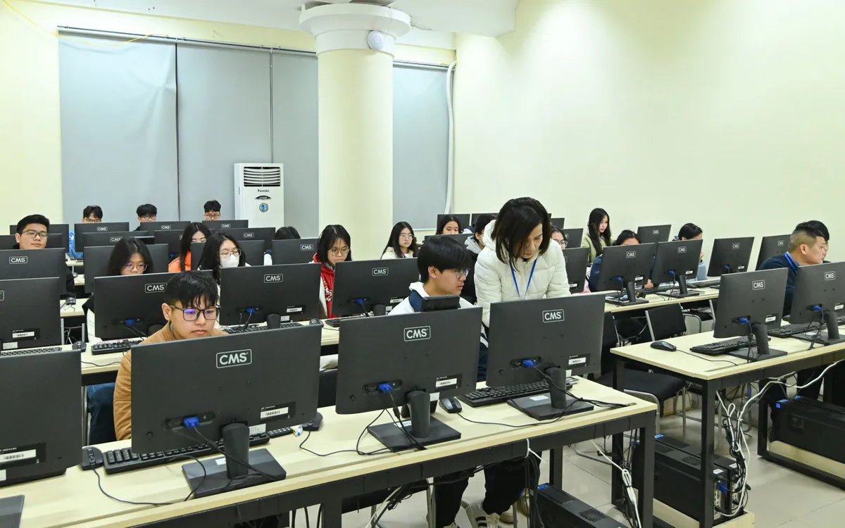 Thí sinh tham gia TSA đợt 1. Ảnh minh họa.