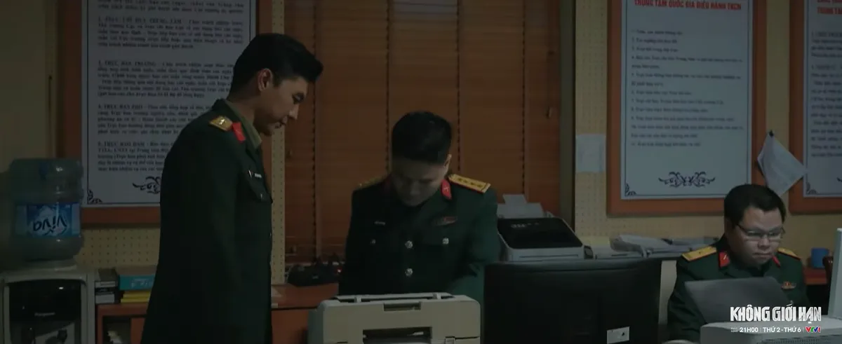 Kh&ocirc;ng giới hạn - Tập 2: Trung t&aacute; Ki&ecirc;n (Steven Nguyễn) được mai mối với con g&aacute;i thủ trưởng - Ảnh 4.