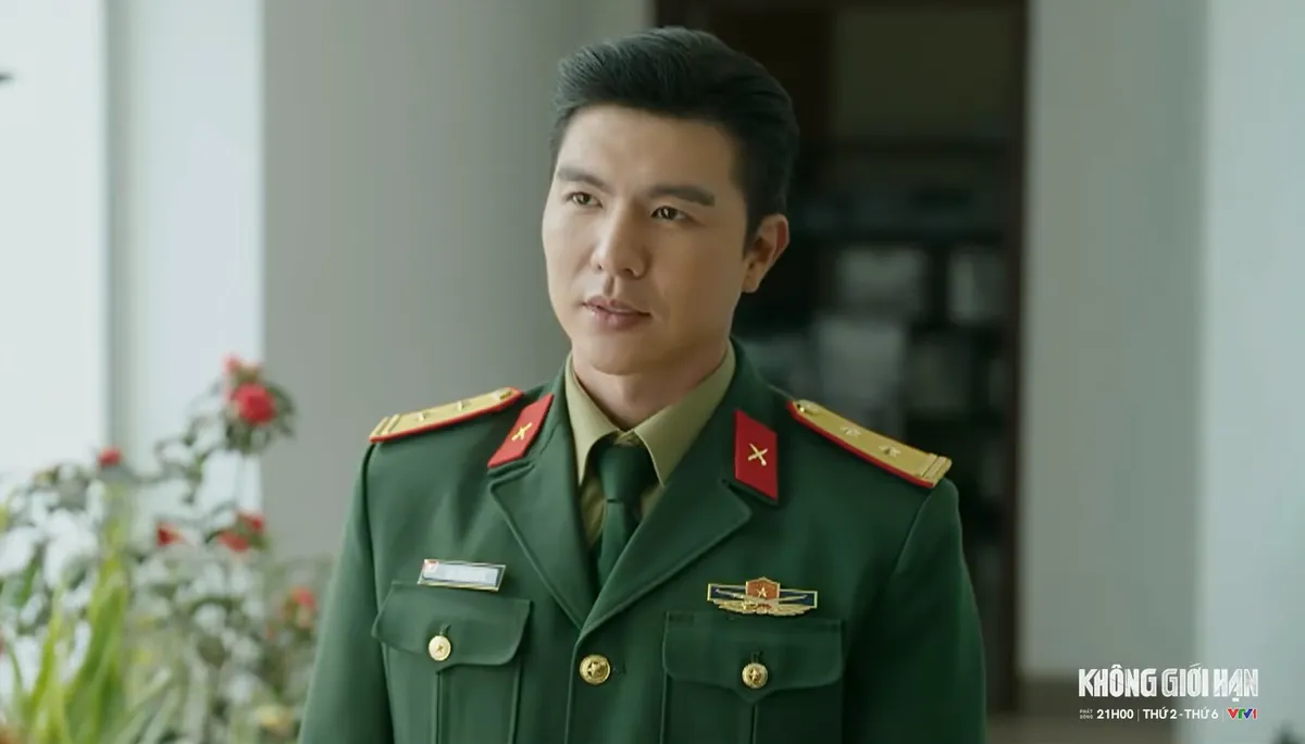 Kh&ocirc;ng giới hạn - Tập 2: Trung t&aacute; Ki&ecirc;n (Steven Nguyễn) được mai mối với con g&aacute;i thủ trưởng - Ảnh 2.