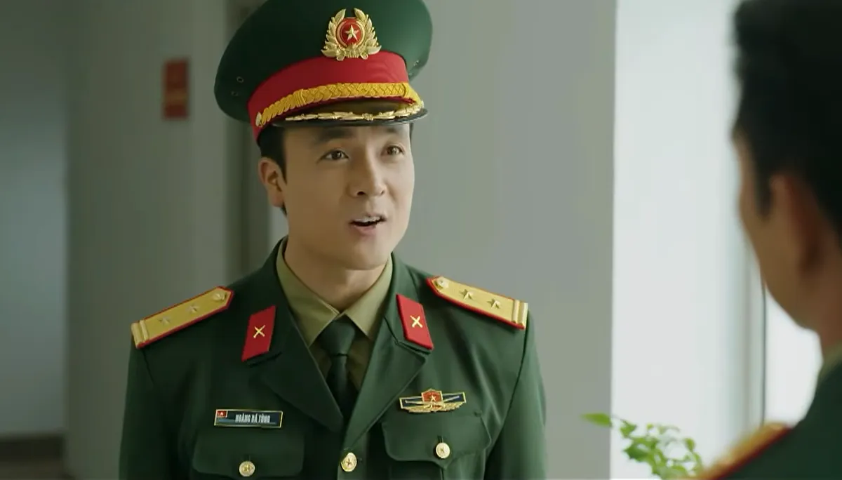 Kh&ocirc;ng giới hạn - Tập 2: Trung t&aacute; Ki&ecirc;n (Steven Nguyễn) được mai mối với con g&aacute;i thủ trưởng - Ảnh 1.