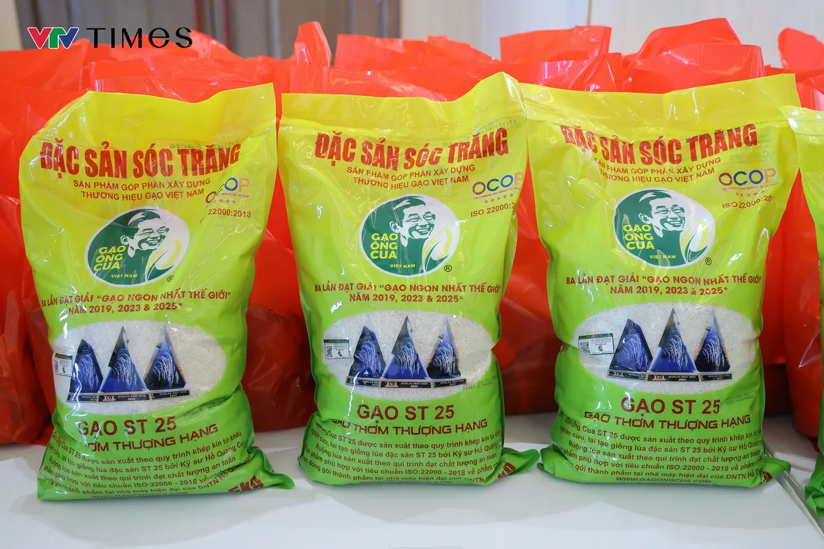 Gạo Việt Nam tiếp tục được trao c&uacute;p &ldquo;Gạo ngon nhất thế giới&rdquo; - Ảnh 3.
