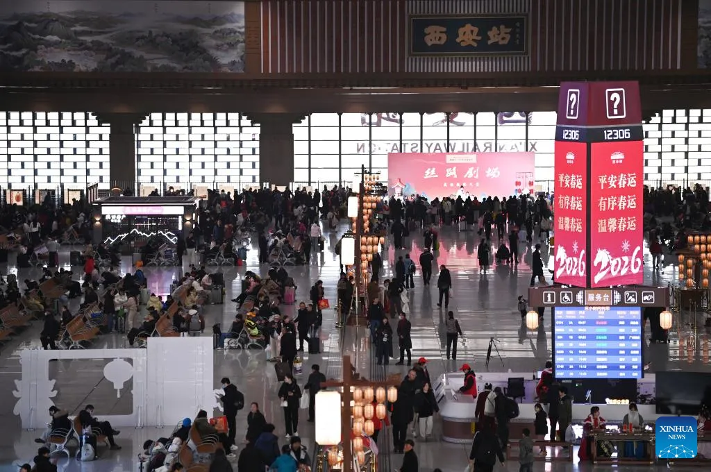 H&agrave;ng kh&ocirc;ng Trung Quốc v&agrave; "ph&eacute;p thử" 95 triệu lượt kh&aacute;ch: Cuộc đại di d&acirc;n kỷ lục bằng đường h&agrave;ng kh&ocirc;ng - Ảnh 2.