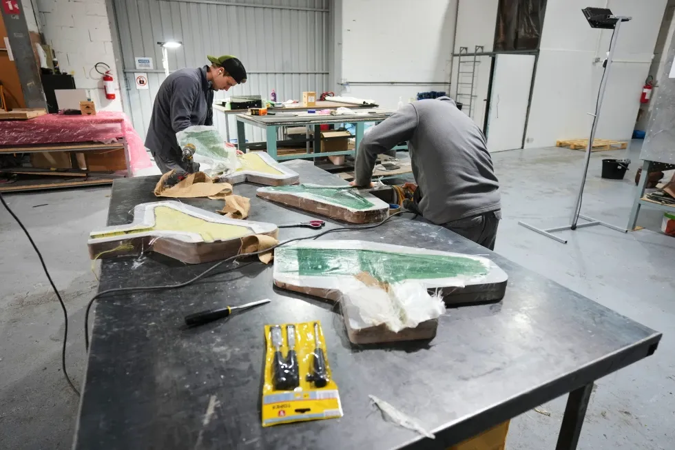 Nhiều quốc gia trong EU tăng tốc sản xuất drone, hỗ trợ chiến trường Ukraine- Ảnh 1.