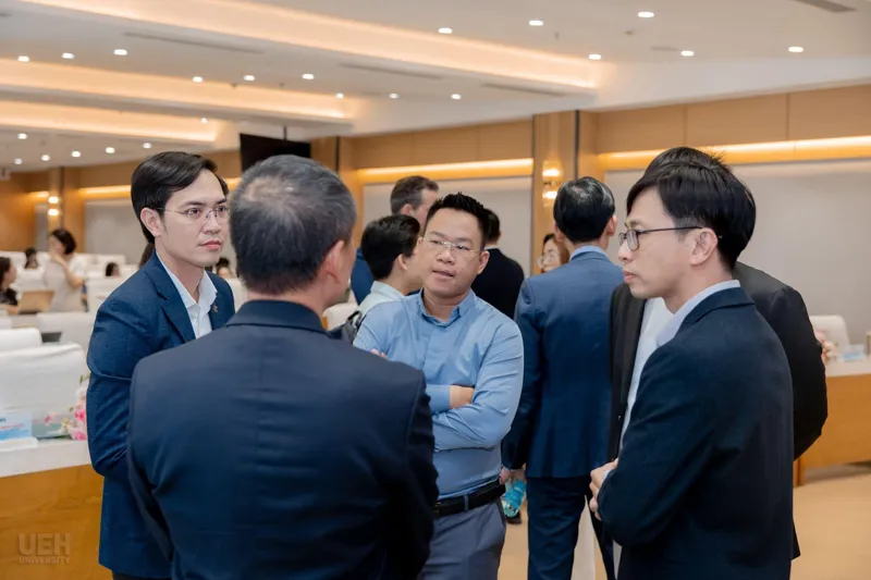 Vận h&agrave;nh Trung t&acirc;m T&agrave;i ch&iacute;nh quốc tế cần năng lực thiết kế v&agrave; cam kết thực thi - Ảnh 2.