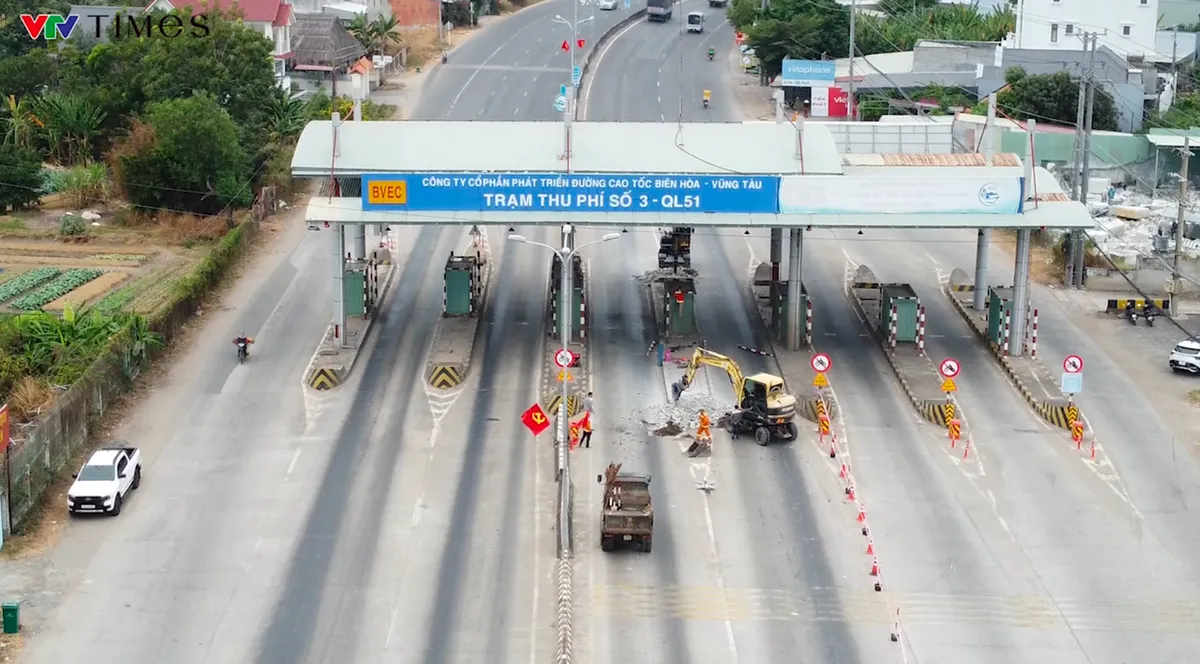 TP Hồ Ch&iacute; Minh ch&iacute;nh thhức th&aacute;o dỡ trạm thu ph&iacute; T3 tr&ecirc;n quốc lộ 51- Ảnh 4.