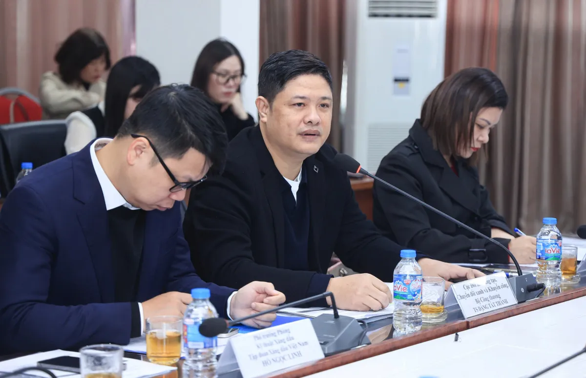 Xăng E10 phủ s&oacute;ng to&agrave;n quốc từ 1/6/2026: Giải b&agrave;i to&aacute;n nguồn cung v&agrave; gỡ &ldquo;n&uacute;t thắt&rdquo; về ch&iacute;nh s&aacute;ch - Ảnh 1.